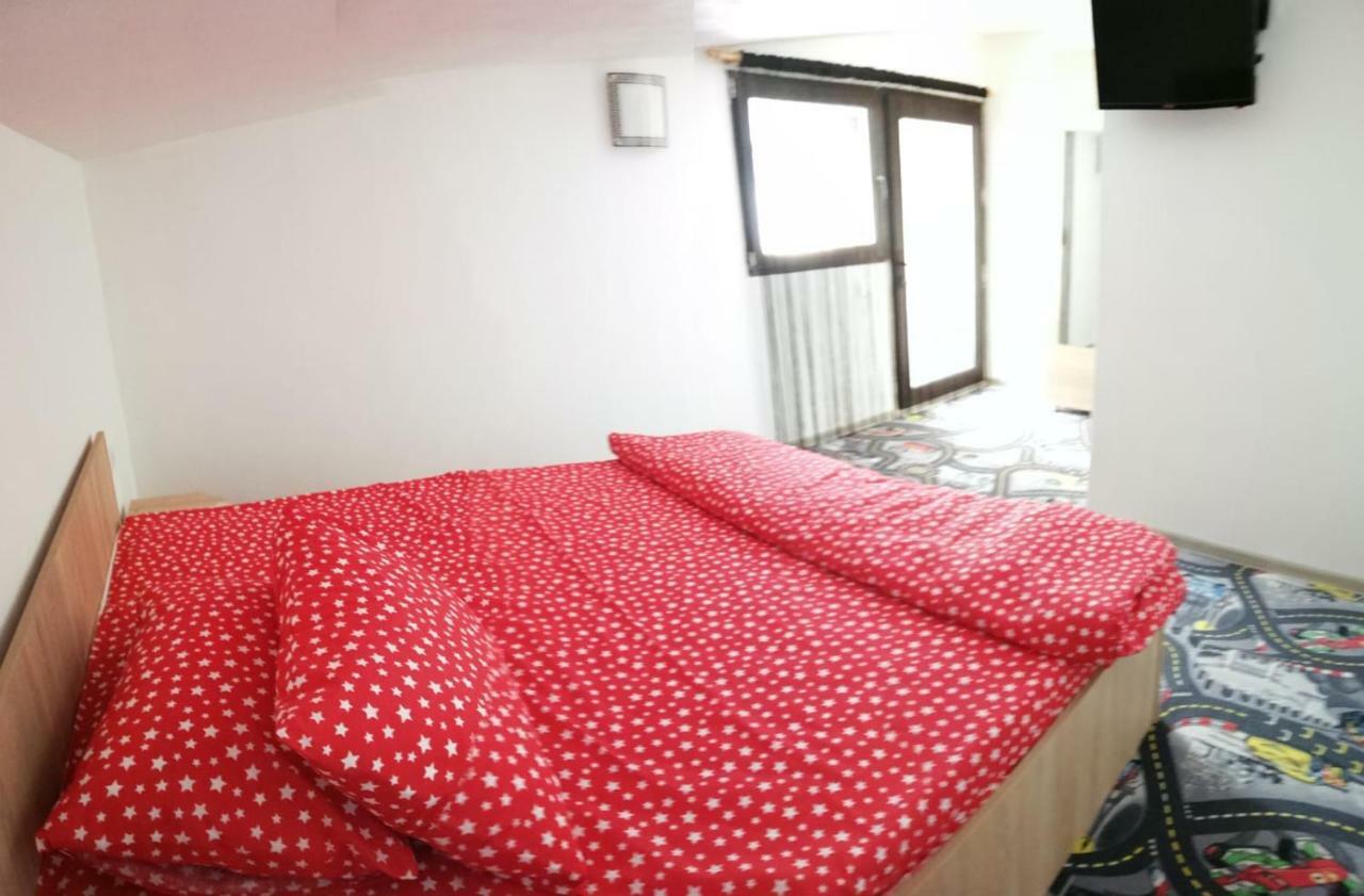 Hotel Laubert à Călimăneşti Extérieur photo