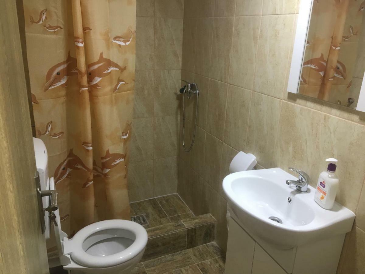 Hotel Laubert à Călimăneşti Extérieur photo
